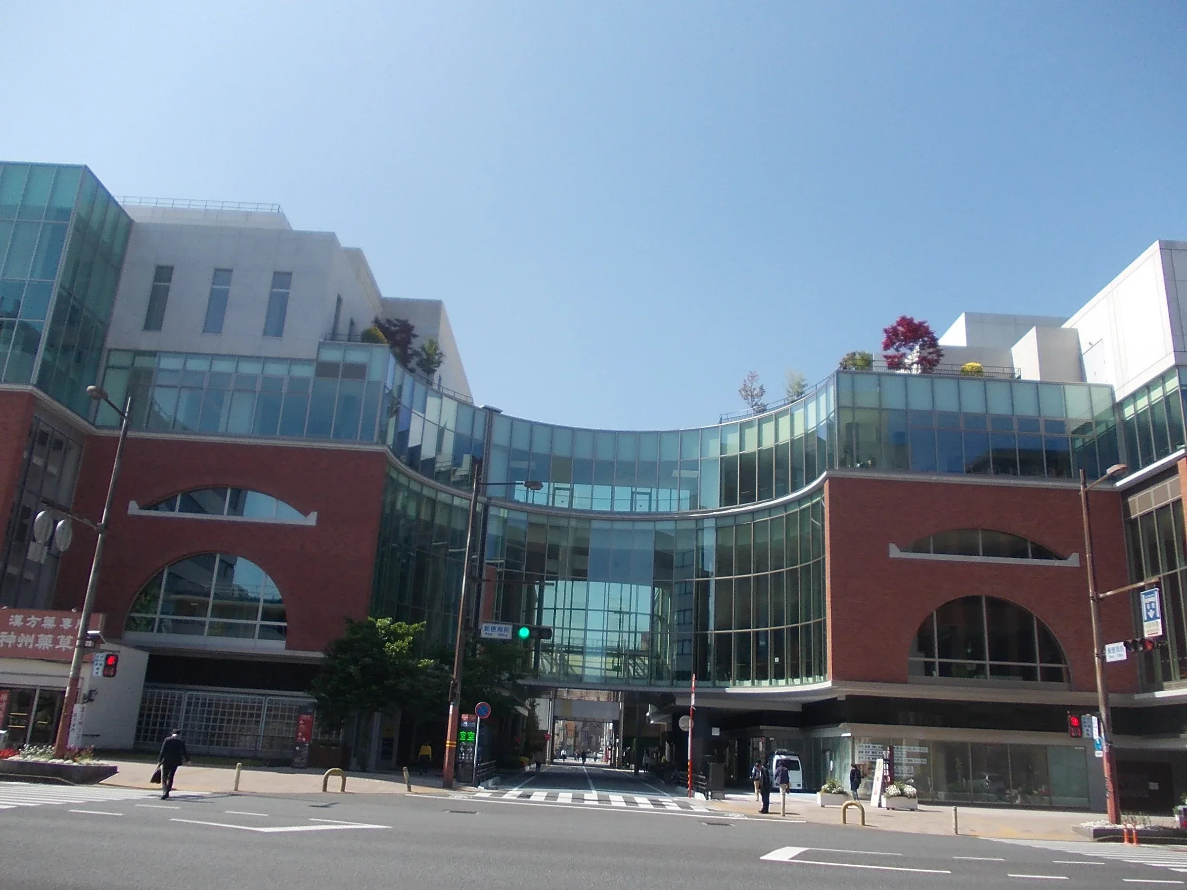 久留米 City Plaza 外觀,筑後 SAKE フェスタ 2026 的六角堂廣場位於館內
