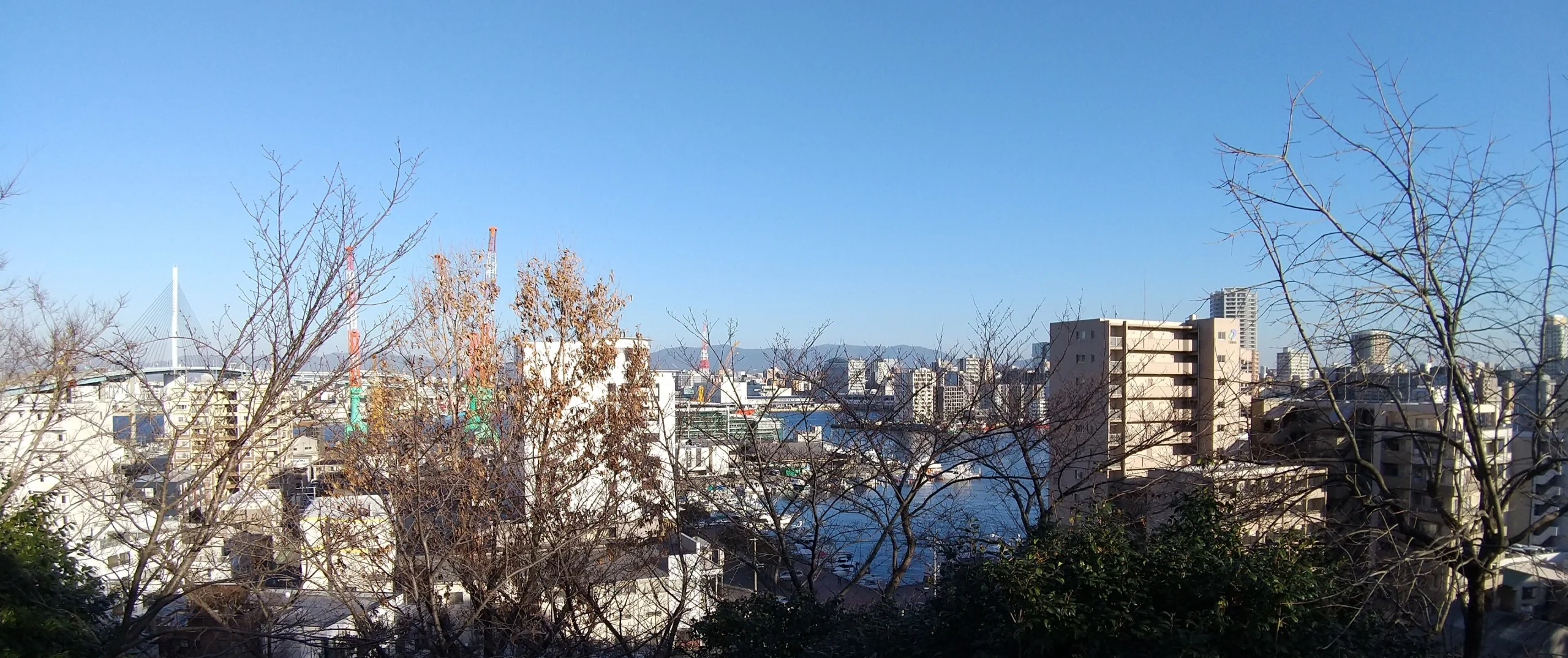 博多漁港東側與福岡西岸海景