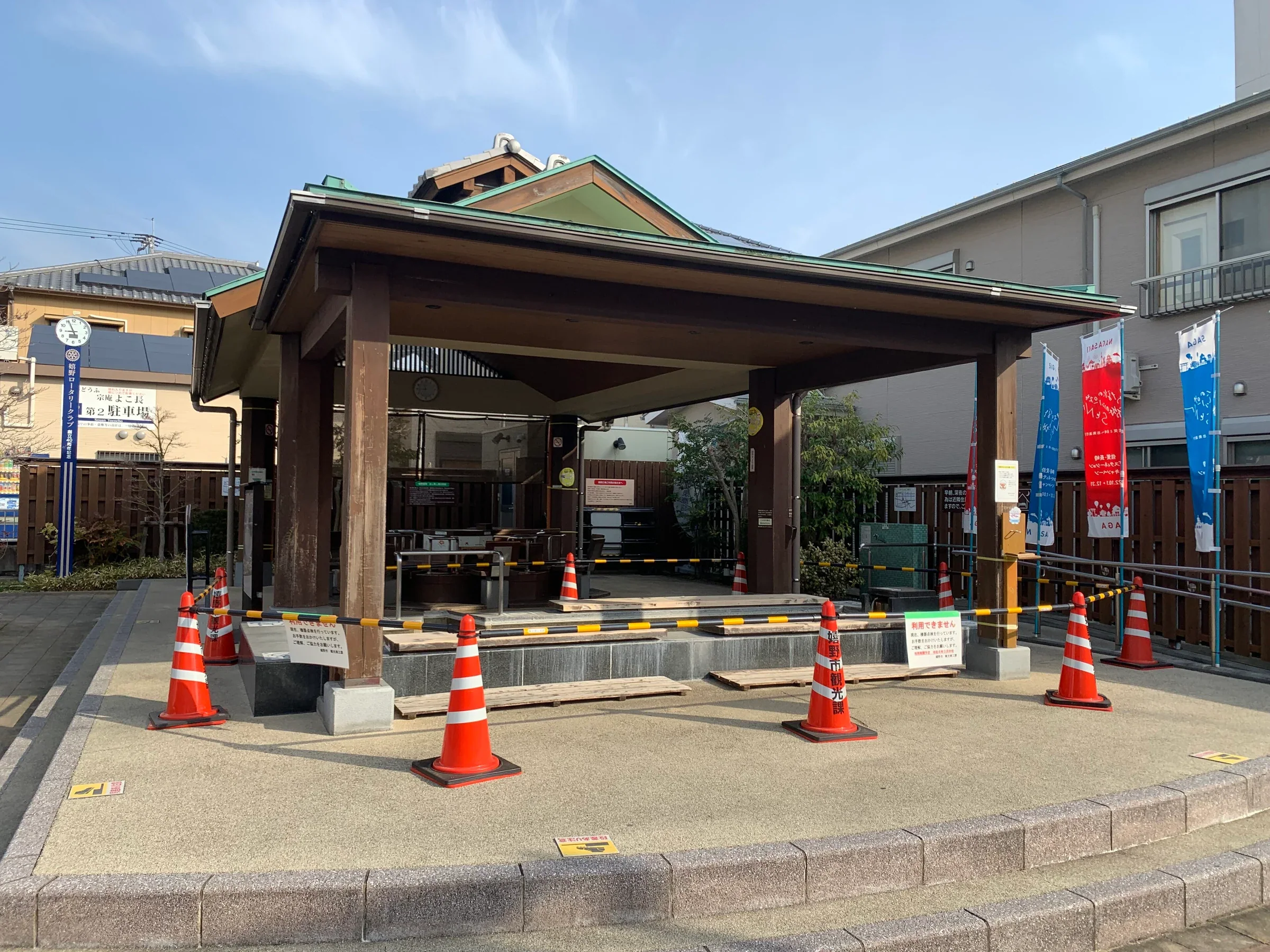 嬉野溫泉足湯，適合散步後短暫休息